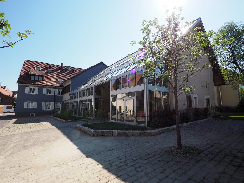 Die Krone - Hotel Garni Kirchzarten Bagian luar foto
