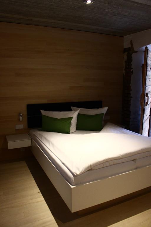Die Krone - Hotel Garni Kirchzarten Bagian luar foto